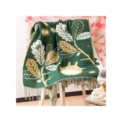 Maison Ghibli Dark Green Stole Oak Leaves - My Neighbor Totoro