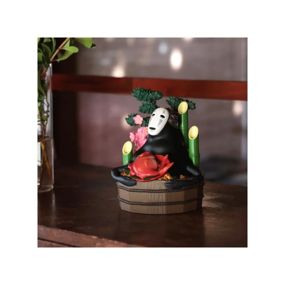 Maison Ghibli Diorama No Face Golden Bucket & Bamboos - Spirited Away Online