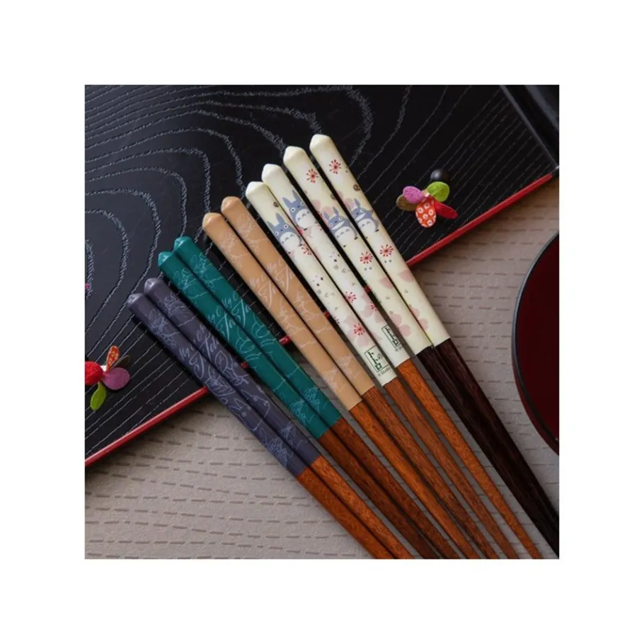 Maison Ghibli Lacquered Chopsticks 21Cm Sketches Brown - My Neighbor Totoro Online
