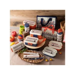 Maison Ghibli Lunch Box 4 Locks Wild Flowers 650 Ml - Kiki'S Delivery Service Sale