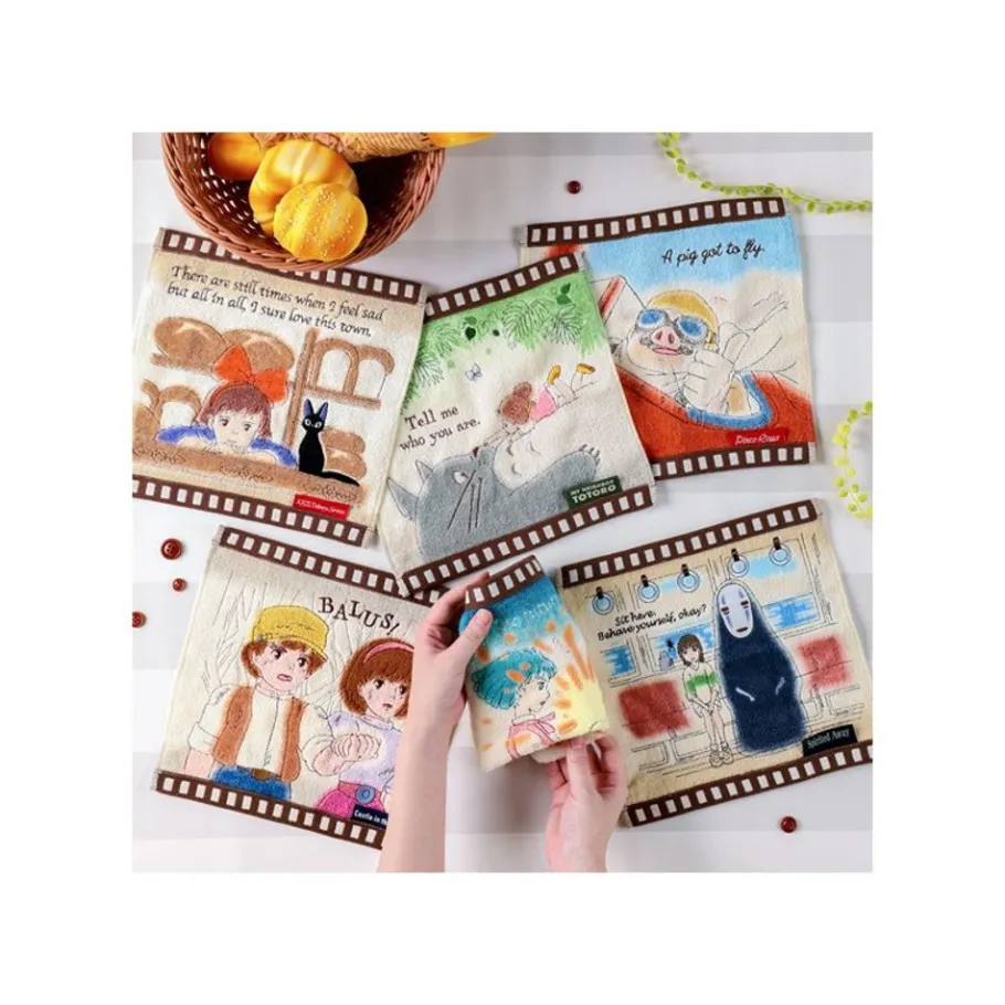 Maison Ghibli Mini Towel Celluloid Bakery - Kiki'S Delivery Service