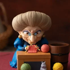 Maison Ghibli Pencil Holder Figurine Yubaba Knitting - Spirited Away Hot