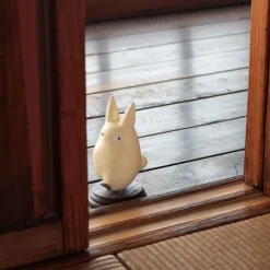 Maison Ghibli Small Totoro Walking Pocket Statue - My Neighbor Totoro Outlet
