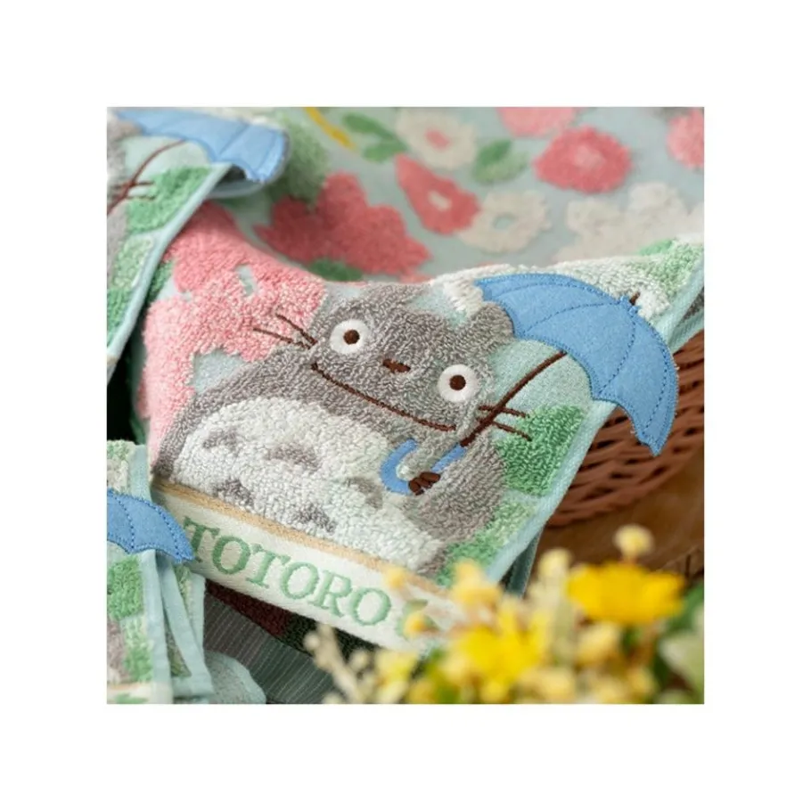 Maison Ghibli Towel Totoro Flower Fields 34X80 Cm - My Neighbor Totoro Outlet