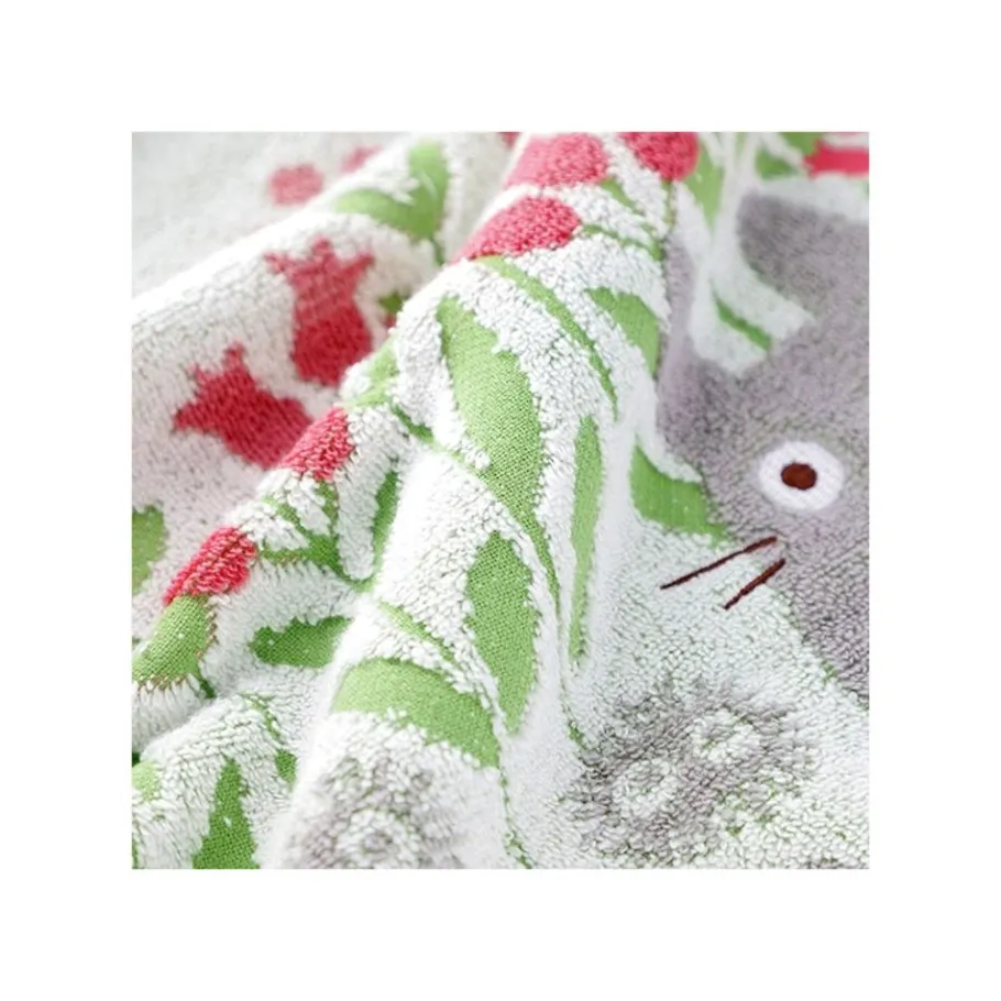 Maison Ghibli Towel Totoro Wild Flowers 34X80 Cm - My Neighbor Totoro Online
